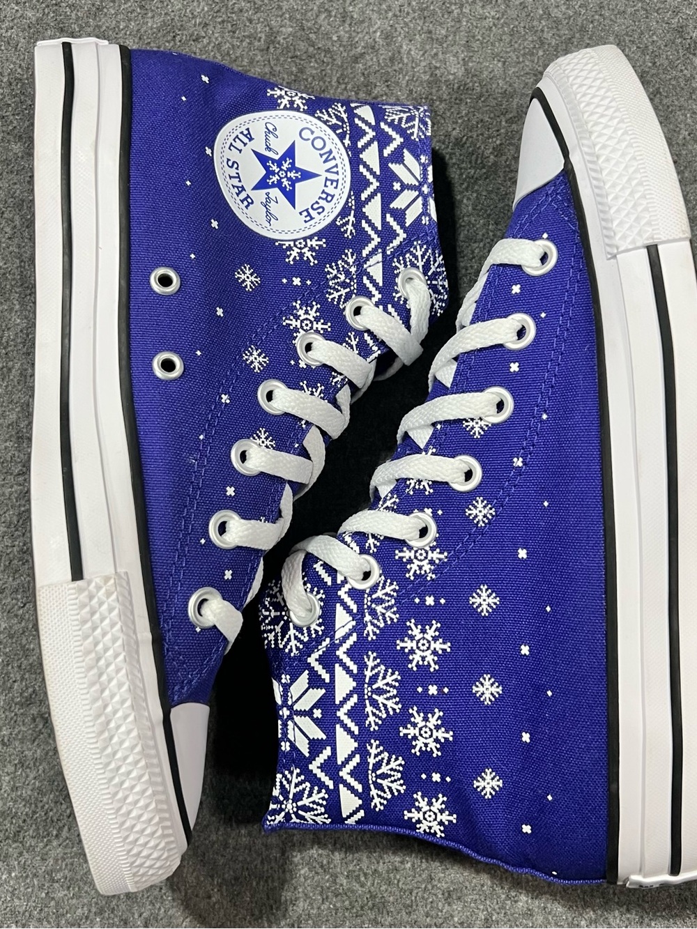 Converse Chuck Taylor All Star HI Winter Sweater Women's Size 7.5 A12904F - Picture 7 of 13